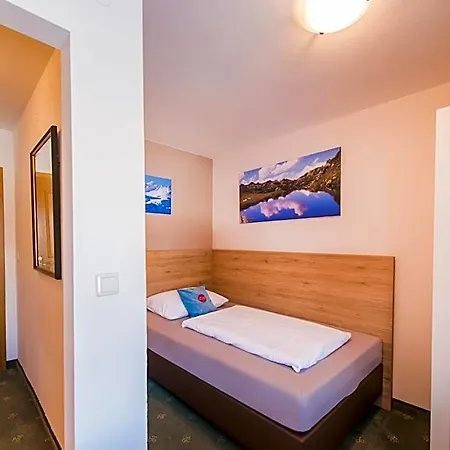 Alpina's Beds & Boots Hotel