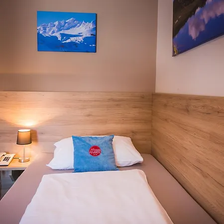 Alpina'S Beds & Boots 3* 오베르타우에른
