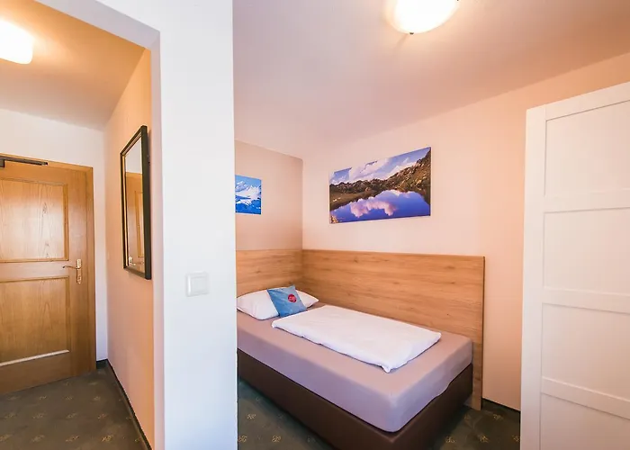 ホテル Mosermandl 3*